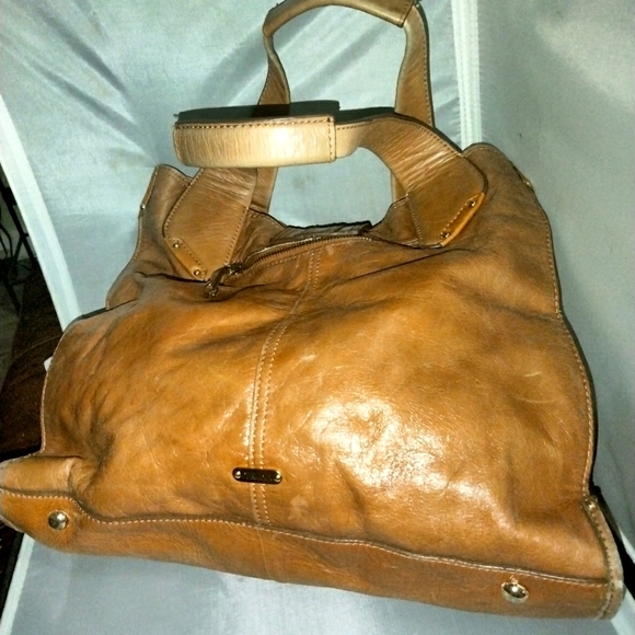 Cute rustic tan leather tote purse by Perlina - Picture 3 of 12